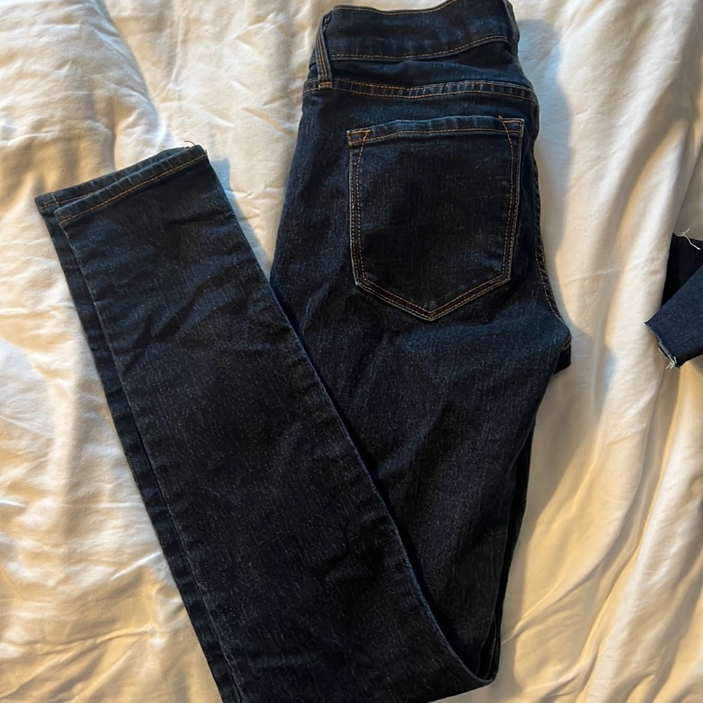 Old navy dark wash skinny jeans size 0